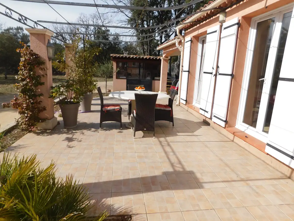 villa provençale 8/10 personnes — villa provençale 8/10 personnes
