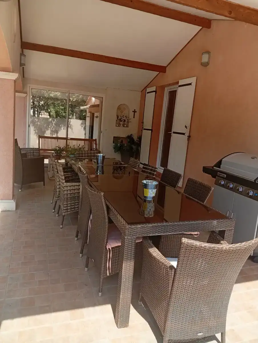 villa provençale 8/10 personnes — villa provençale 8/10 personnes